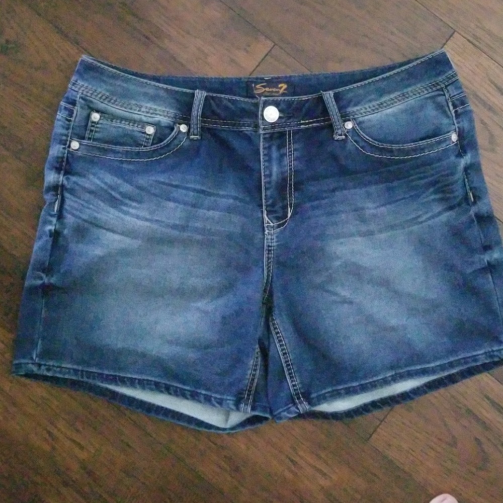 Seven7 Jean shorts